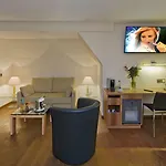 Hotel Ambassador 4*