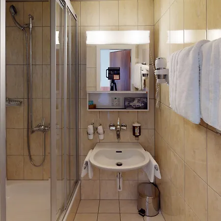 Ambassador Hotel Brigue