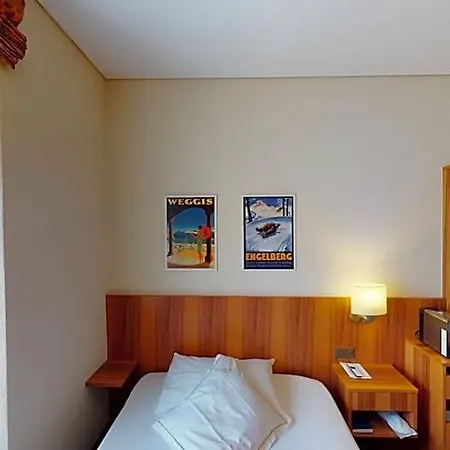 Hotel Ambassador