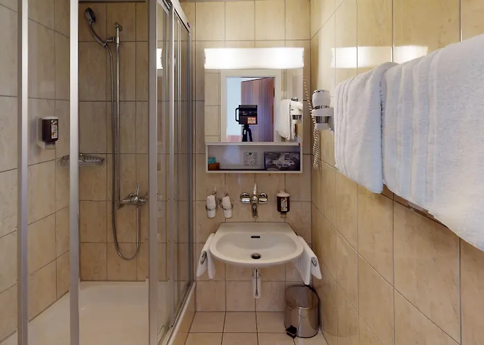 Ambassador Hotel Brig